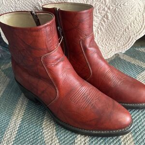 Durango Brown Leather Boots Rugged and Stylish MENS 10.5 WIDE